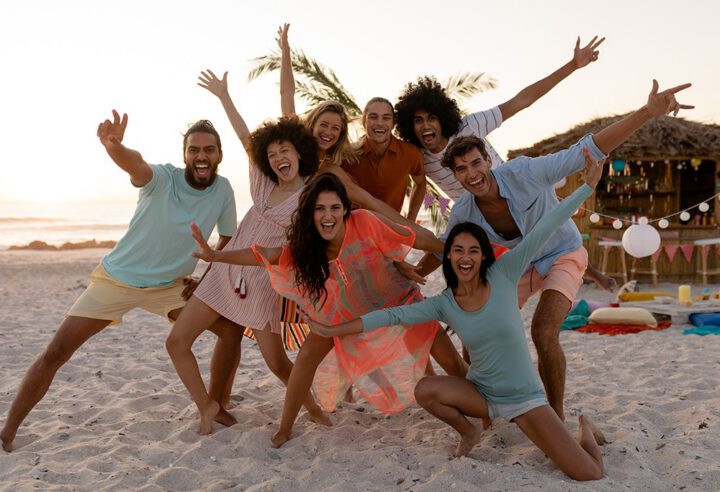 group vacation photo sharing